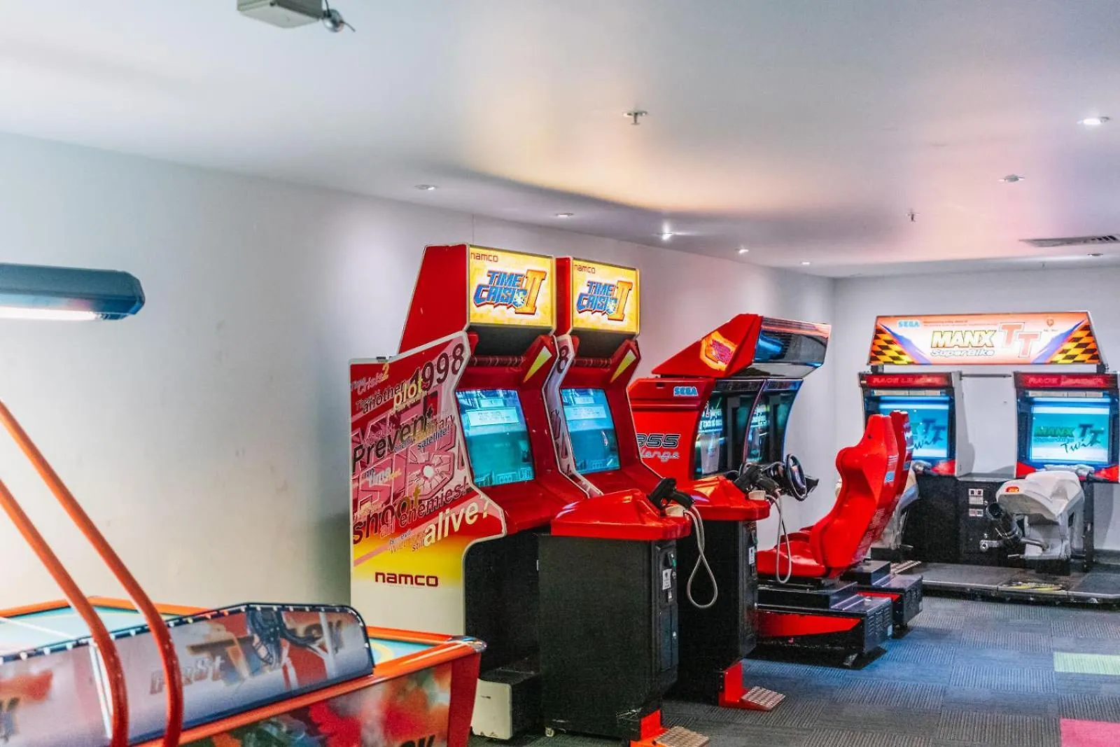 Resort Style Chevron Apartments Surfers Paradise By Gold Coast Travels Αυστραλία