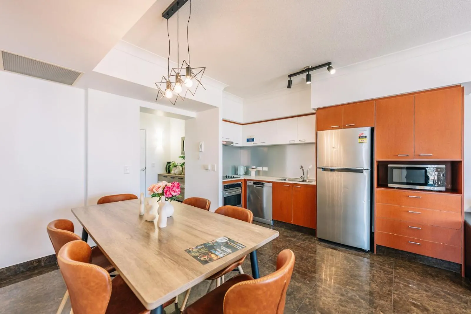 Resort Style Chevron Apartments Surfers Paradise By Gold Coast Travels
