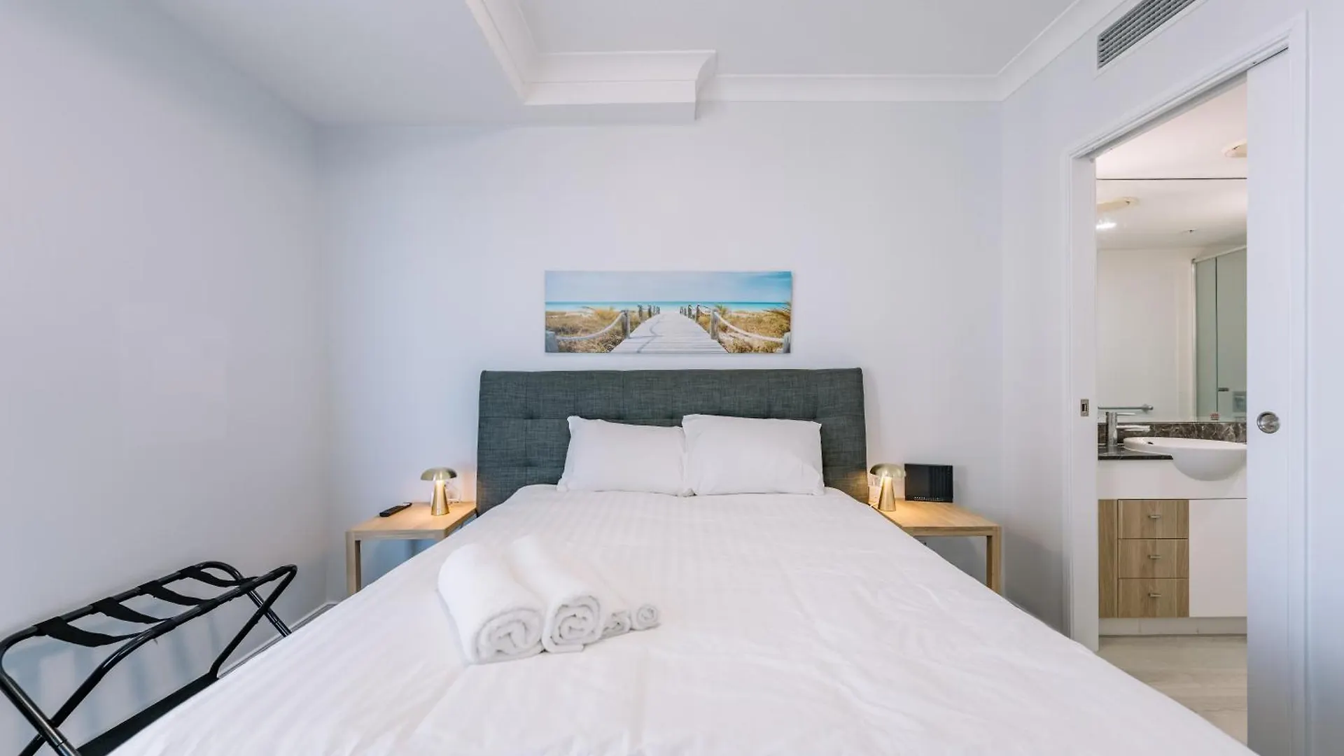 Resort Style Chevron Apartments Surfers Paradise By Gold Coast Travels